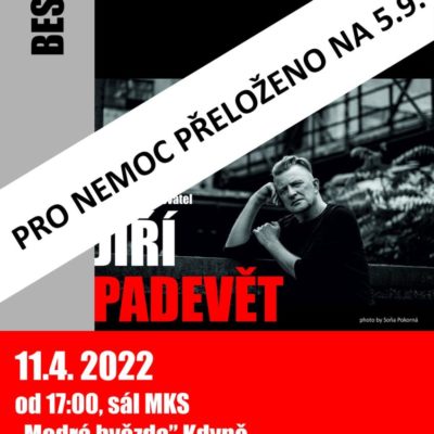 Lukáš Kopecký moderuje ve Kdyni besedu s Jiřím Padevětem
